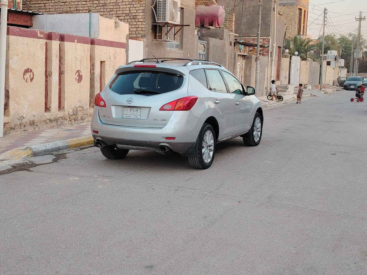 ب ٧٥ وبيها مجال نيسان مورونو 2009 بجم 2013 السياره جاهزه فول بصمه تشغيل بصمه أبواب بانوراما جنطه كهربائي كير محرك تبريد حداديه مشط وباور منظومة لايت زنون كله جديد مداور ثاني يوم. العنوان الناصريه 
***********
*********** ناصرية, ذي قار
