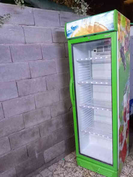 عارضات وبراد استيل للبيع شرط النظافه والشغل والتبريد للاتصال على الرقم *********** ويوجد واتساب البصرة
