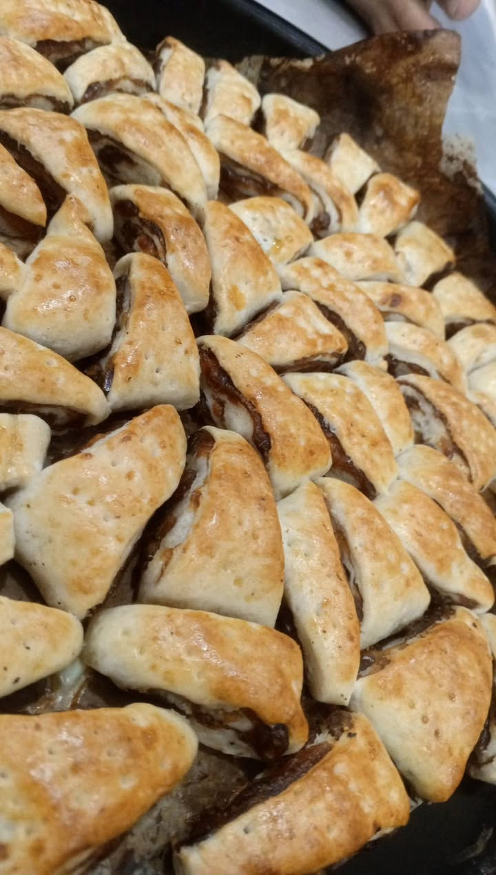مساء الخير على الجميع
متوفر خبز حار 

كبب رز 

كبب جريش 

مني يتزا

عروق مصلاويه 

بنبارات مغلي ومقلي 

دولمه 

ورق عنب

وجميع انواع الحلويات الكيك الساده 

سوده شكر لمى بقصم للحجز مرسله الصفحه 

يوجد خدمه توصيل


**إذا كنت صاحب هذا الإعلان وتريد حذفه لأي سبب، رجاءا أرسل رسالة إلى الدعم الفني**