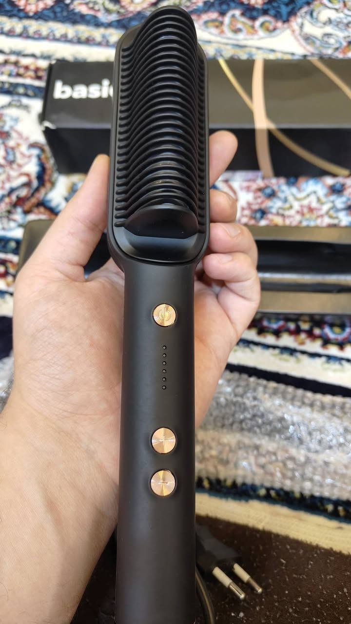 السلام عليكم،مشط حراري لتسريح الشعر ماركة راقيه كلش والله 
سعر القطعة 15 
يتوفر فقط قطعتين


**إذا كنت صاحب هذا الإعلان وتريد حذفه لأي سبب، رجاءا أرسل رسالة إلى الدعم الفني**