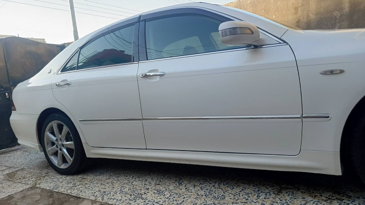 السلام عليكم 
شاهينه للبيع ادوات ادوات ادوات كصه قماره حاجزلها لتسجيل 
2004 اثلث تلث دكم تحكم استيرن كهربائي مرئي شفط جام اوتو اشاير مري 
تحكم كشنات كهربائي تبريد ثلج 
تخم تاير جديد ويل حجم 18 دنكه 
حداديه جديده باتري ديد لايت زنون 
عالي ناصي السعر 70 وبيها مجال المكان ميسان للاستفسار ***********
