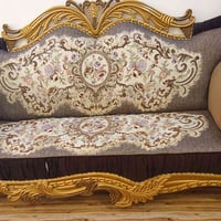 تخم رئاسي • صوفا