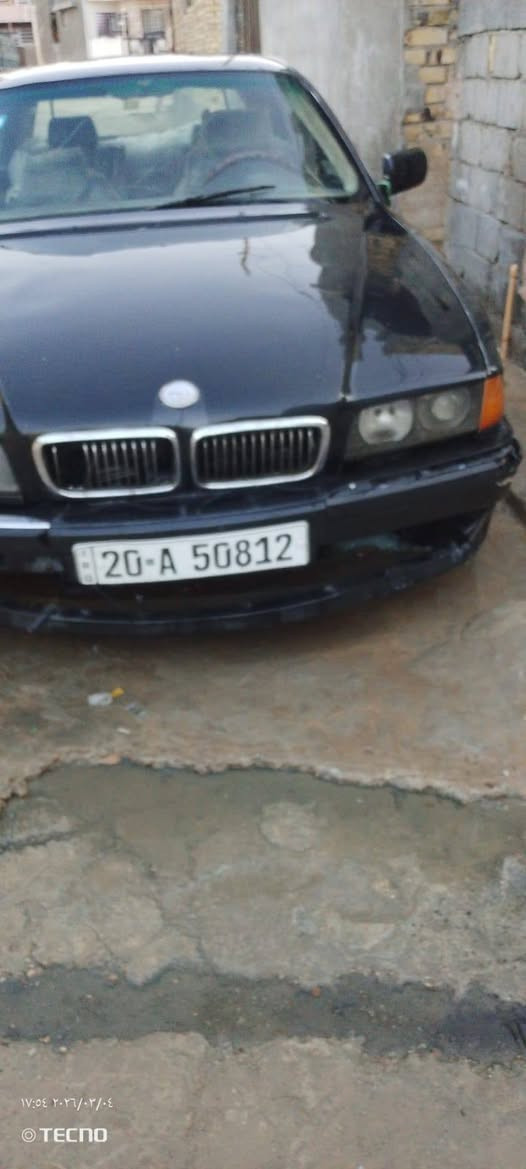 السلام عليكم ورحمه الله
وبركاته 

بي ام موديل 98 السعر ب50 وبيه مجال 
 رقم  انكليزي سنويه ل28 مكينه جديده حداديه جديد  تبريده ثلج  وتدفه 
كهربائيات شغاله قماره وتكم وستيرن مدوشمات ارضيه جلد دمام بلجنطه مصفره غرمات السياره كلش حلوه كشره صافي أحله من الصوره سنتر لوك 
الشراي يجي يقتنع وبي خير ويدلل 
لتواصل ***********
