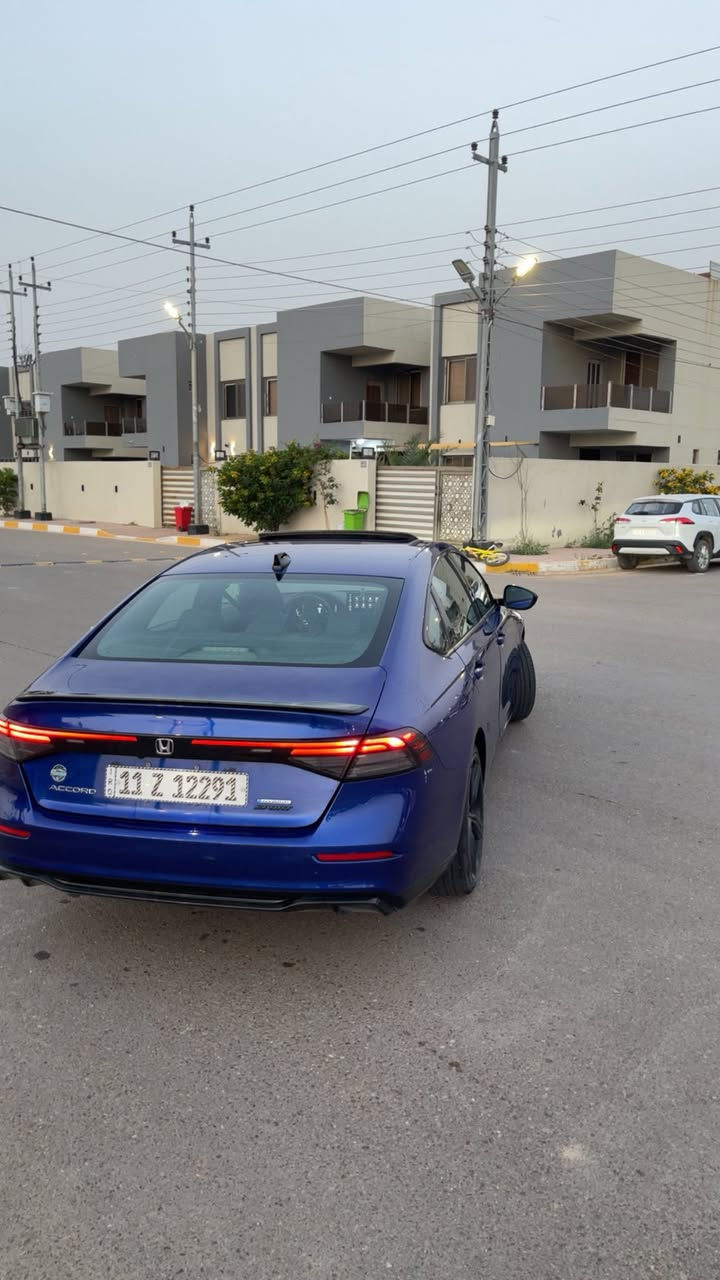 هوندا اكورد موديل 2023 SPORT L
وارد امريكي فول مواصفات 
. كشنات جلد (اسود)
. تدفئة كشن 
. فتحته سقف (بانوراما)
. مثبت سرعة
. قيادة ذاتيه 
. تحكمات ستيرن 
. كشنات كهربائي 
. تخزين كشنات
________ بيهة هواي هواي مواصفات متنعد 

💥الضرر فقط جاملغ عكس السايق وربع البنيد
مبدلة ومصبوغة 
ولغد وشواصي كلها كفالة 
السيارة ماشية 55000كيلو
للاستفسار اتصل : ***********
