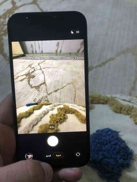 12 برو ماكس 256 بطارية 76 فقط مبدل شاشة كلش حلوة بدون تقطيع او اي خلل كامرة شغالة طبيعي بس مرات هيج تصير سودة بس ترجع تشتغل عادي مثل مموضح بل صور تاخذة من بيت ماعندي توصيل ساكن مدينة الصدر جهاز قفلة 250 غير هذا سعر مابيع جداً أسف شراي اتصل وتعال اخذة ***********
