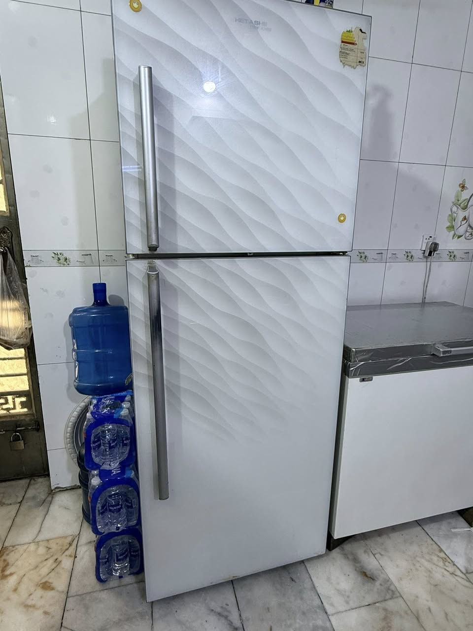 ثلاجه هـيتاشي كلشي شغال ١٠٠٪؜ البيع بسبب المكان عارضتها ب 350 وبيها مجال بسيط مكاني بغداد/ رصافه


**إذا كنت صاحب هذا الإعلان وتريد حذفه لأي سبب، رجاءا أرسل رسالة إلى الدعم الفني**