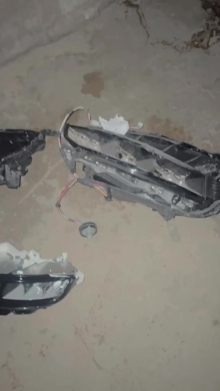 غراض مازدة اكورد بمنة ويسرة بيهن اصليات وبيهن تجاري
***********
