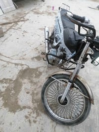 دراجه إيراني للبيع موديل 18 أوراق كامله 07855698215