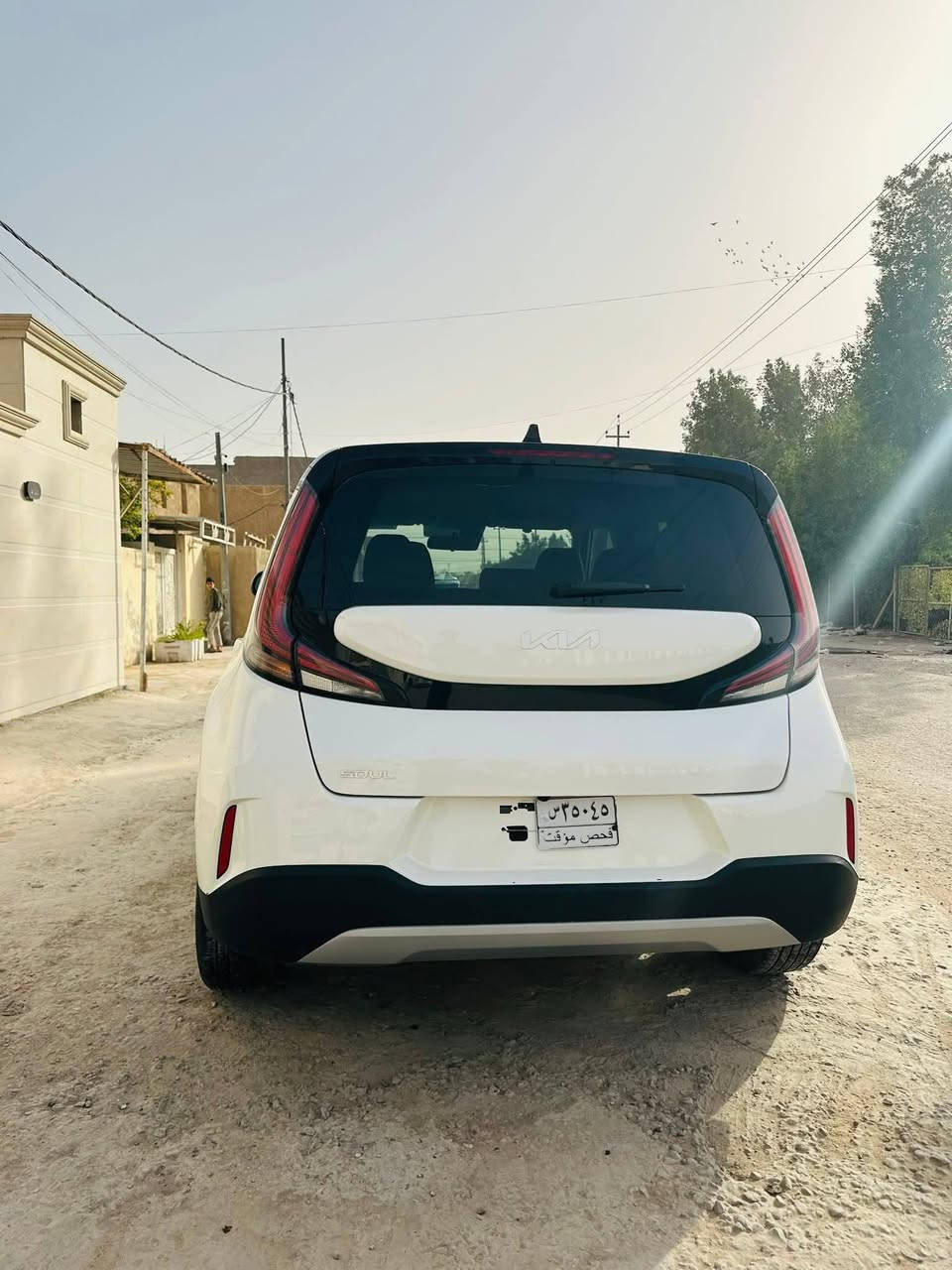 السلام عليكم كيا صول 2025
السيارة دخول جديد بدون رقم ماشيه 11 mi
مواصفات Lx معروفة 
تحكم ستيرن جهتين 
شاشة كبيرة 
رادات امامي خلفي +جوانب 
مانع تزحلاق تحديد مسار قيادة ذاتية مود درايف 
مكينة 2000 
السيارة جديدة بمعنى الكلمة 
حادث فقط جاملغ امامي جهة السايق بدون دواخل
مكان السيارة حله 
للتواصل على رقم ***********
