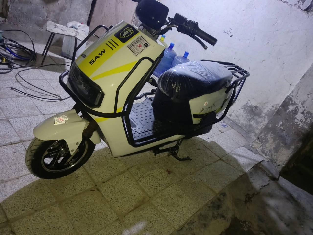 سلام عليكم دراجه شحن للبيع مكاني بغداد السعر 550 باتريات جدد نظافه 99% 100 رقم ***********
