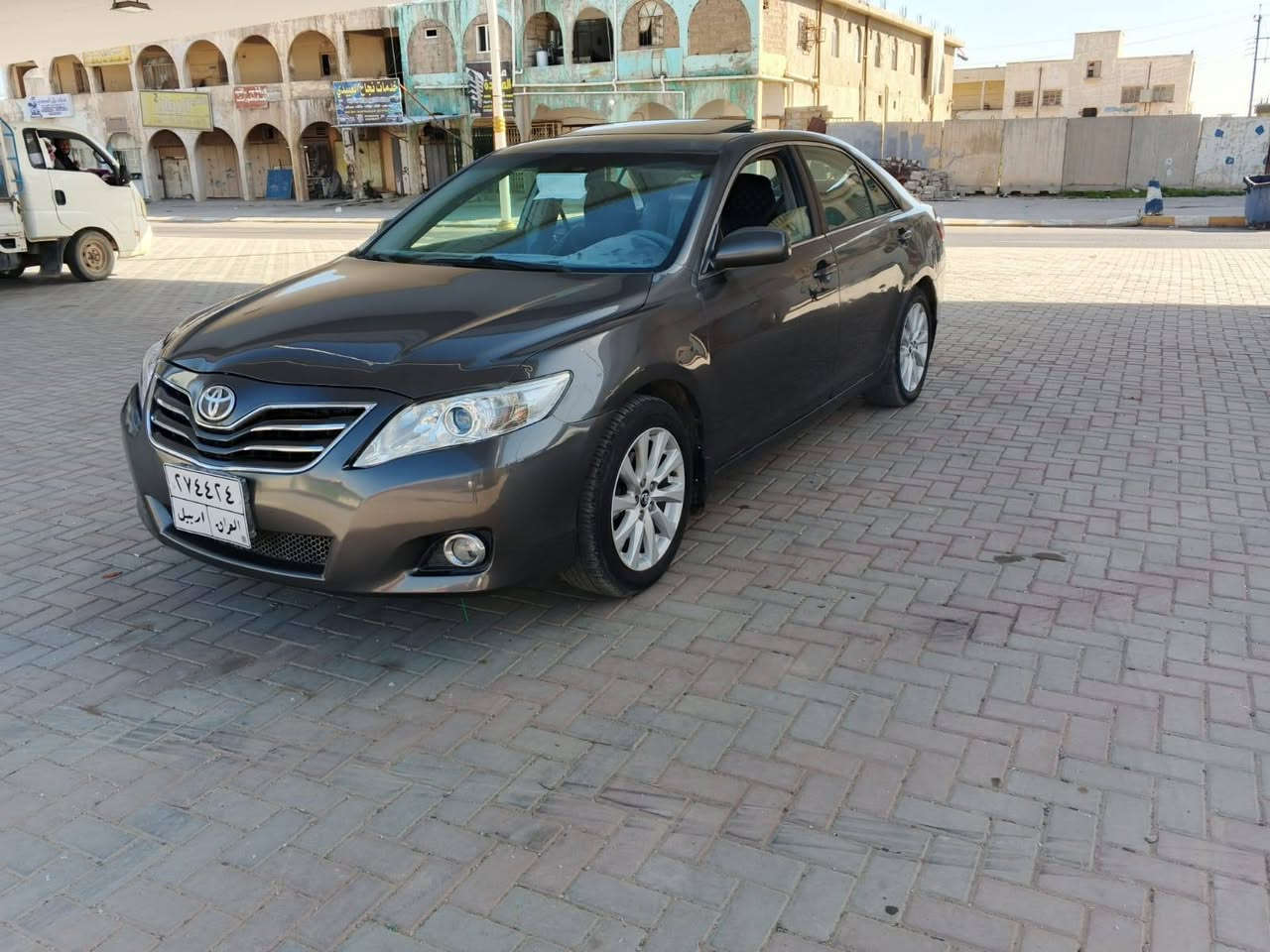 السلام  عليكم  .. كامري وارد أمريكي  4 سلندر 2400 موديل ٢٠٠٩ سيارة  فول موصفات  1/1 بيها ٣ قطع رش بدون اي داخل او معجون سياره كلش جديدة  ونظيفه عليها غرامه  500/$ تنزل من السعر (107$) وبيها مجال  بيع او  مراوس  حسب  القناعه  العنوان صلاح  الدين  تكريت  واكو كلشي متوفر بل السوك.  الاستفسار  ***********
