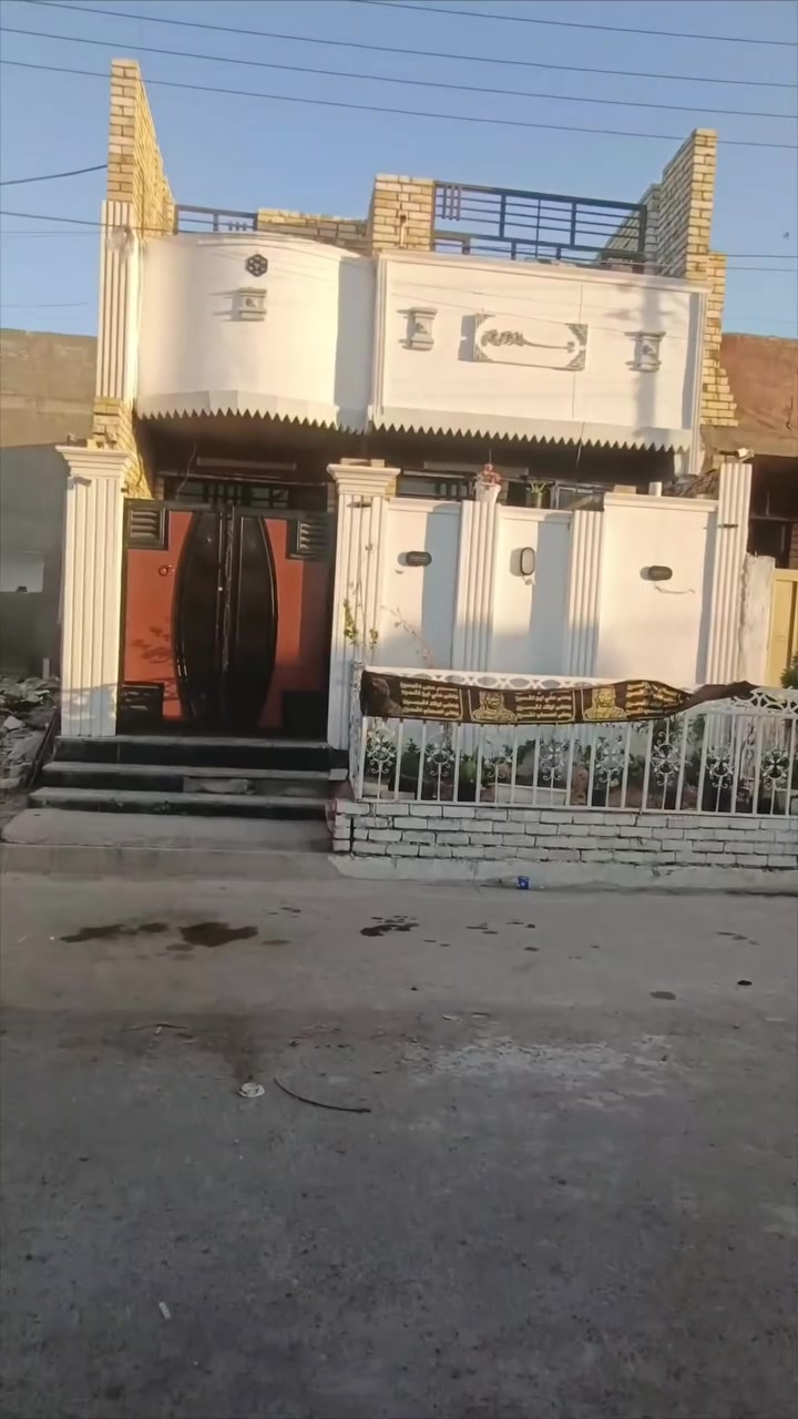 دار للبيع  مساحة
100م      ٢٥؛ ٦ * ١٦
((طابو ملك صرف))    طابق الأرضي كامل الثاني هيكل  

العنوان 🗺/ بغداد الحسينية منطقة 28  قرب شارع الحشد 

للتواصل / *********** مكتب الأسكان 🗺

#الحسينية_الراشدي #عقارات_بغداد #قضاءالحسينيه #مدينةالصدر #حسينية
