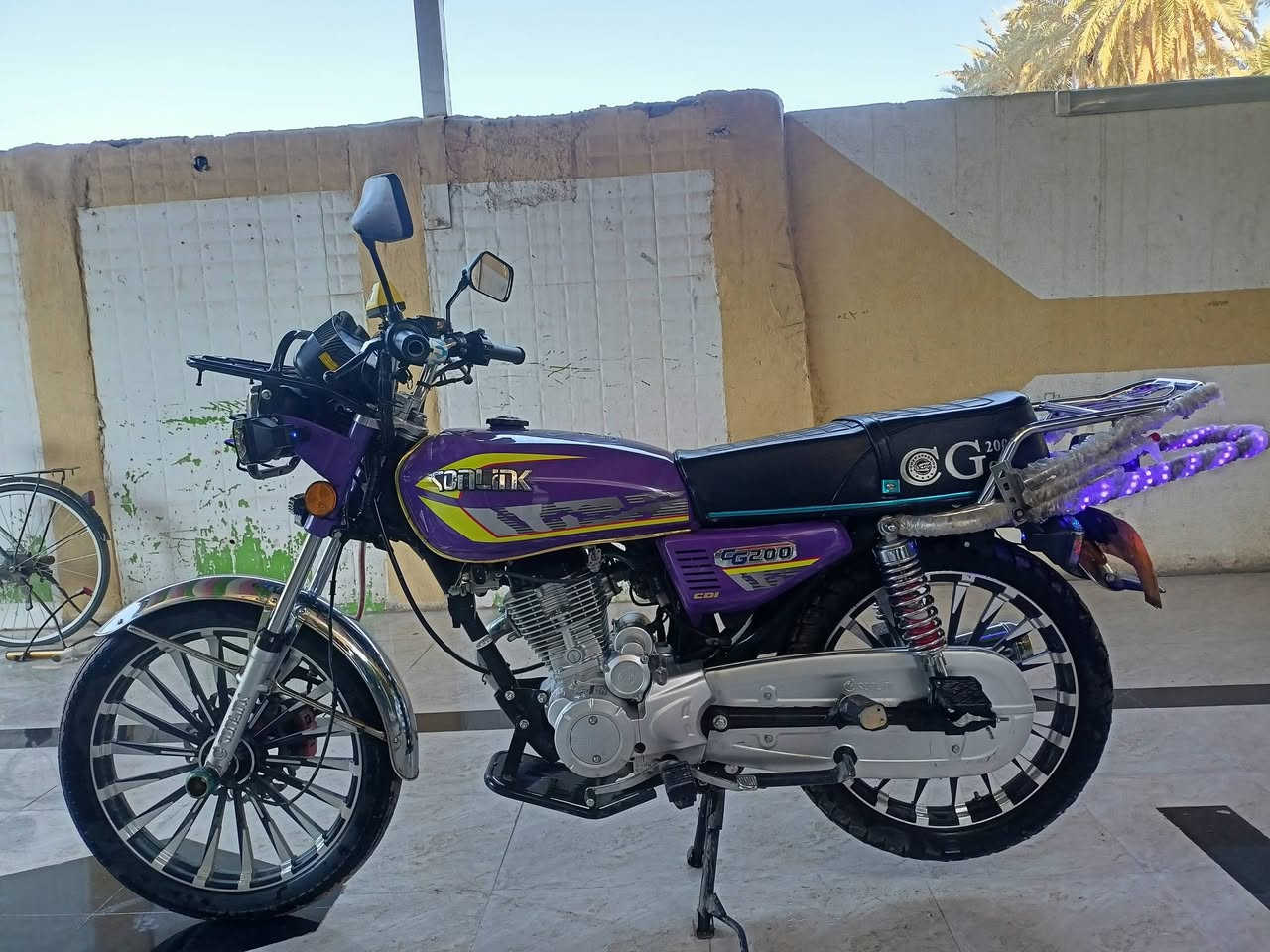 يالله موطور للبيع سونك  موديل 2025بي اوراق،منفيس،فقط  بعده  زيرو محرك 200  بي شاشه بلوتوث السعر 875وبي مجال بسيط    العنوان الرمادي رقم الهاتف***********
