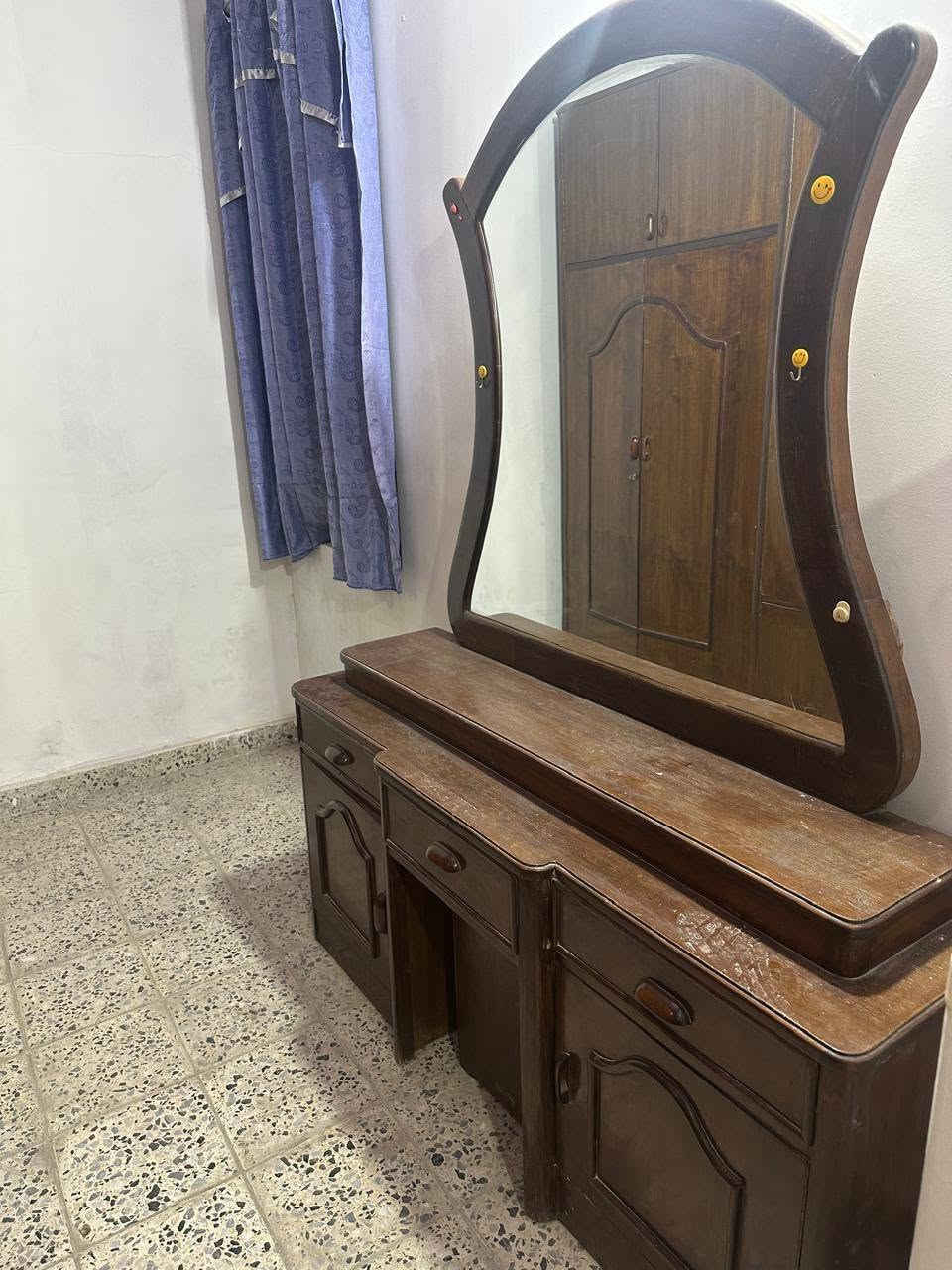 السلام عليكم
للبيع السريع السعر 450 وبيها مجال بسيط 
مراسله خاص


**إذا كنت صاحب هذا الإعلان وتريد حذفه لأي سبب، رجاءا أرسل رسالة إلى الدعم الفني**