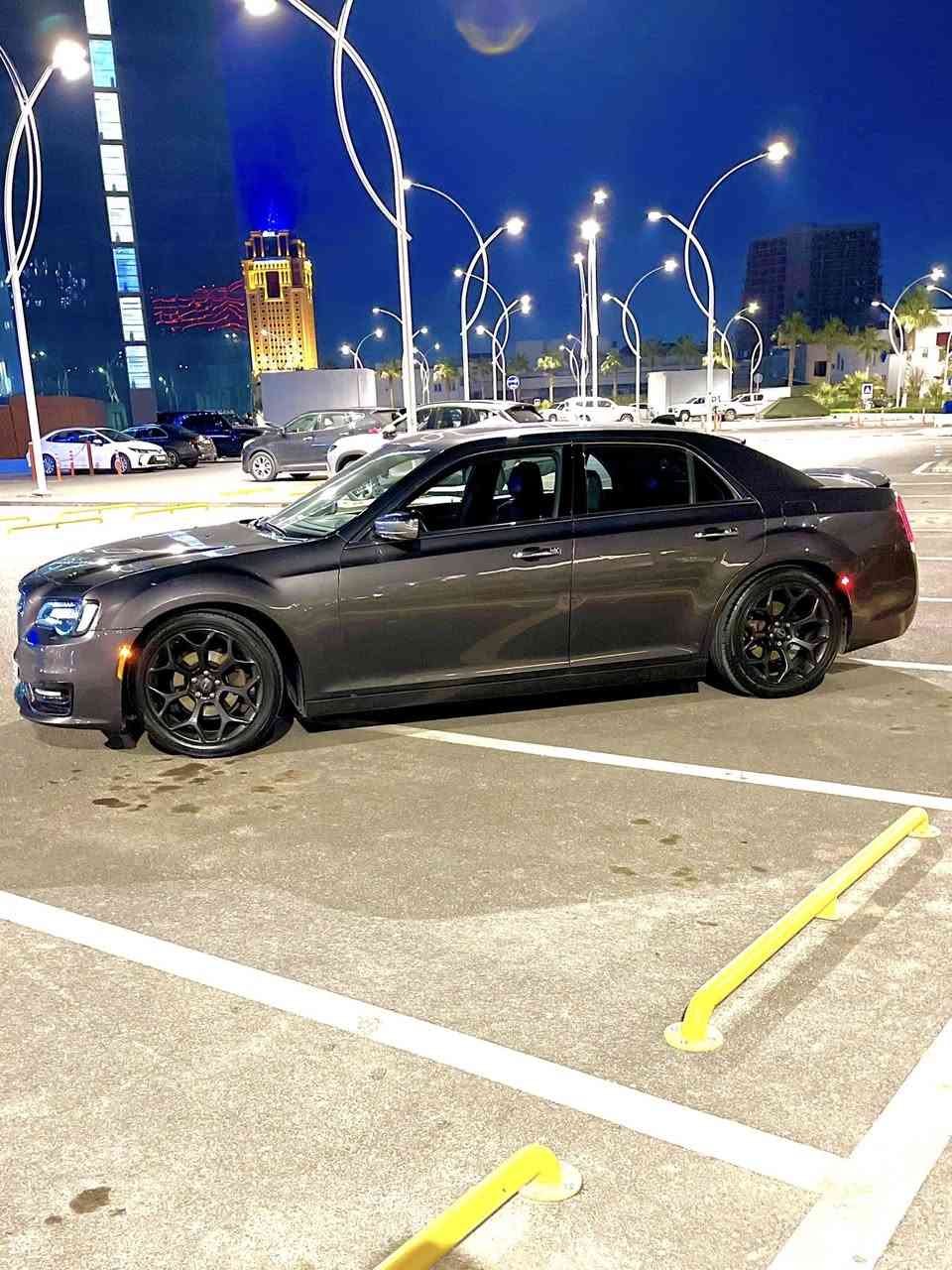 Chrysler Obama 2017
كرايسلر اوباما 2017

مواصفات c300
(سقف بانورامي-رادار جانبي-مقاعد جلد و حار-ابواب بصمة و تشغيل بصمة-برده هوايه مواصفات فول 👌سماعة harman cardon🔊)

مكينة ٦سلندر حجم ٣.٦لتر تنفس طبيعي
ضرر السيارة ربع بنيت و ربع جملغ خلفي بخ بدون دواخل و ايرباك
السيارة كلش حلوة و نظيفة

السيارة رقم اربيل الدولي سنوية جديدة و ب أسمنا و اكيد شرط التحويل 
مكفولة من كير و محرك و كهربائيات

و ب سعر(199) ورقة 🔒 قفل

مكان السيارة اربيل

***********كورك-واتساب 👍
