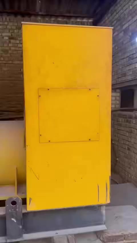 السلام عليكم مولدات للبيع
كمنز 1 ميكا 

بيركنز 1 ميكا 

للاستفسار الاتصال على الرقم 

***********
