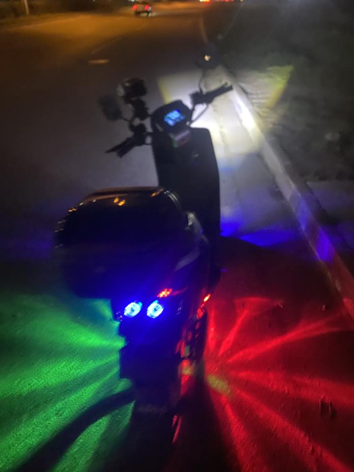 ماطور 318نظافة فول وضع شركة
بطاريات 6جدد 
4نمر
نظام R
استعمال شهرين علخفيف 
650وبيه مجال


**إذا كنت صاحب هذا الإعلان وتريد حذفه لأي سبب، رجاءا أرسل رسالة إلى الدعم الفني**