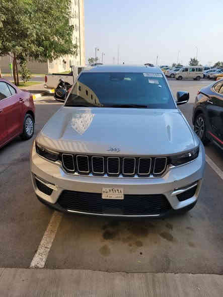 السلام عليكم...
جيب گراند شيروكي هابيرد 2024 لمتدد (دخول جديد)
 Jeep Grand Cherokee (4xe) Limited
السيارة كلين فقط حدادية خلفية (قطع اصلية)
صور الحادث مرفقة، علما تكلفة الرقم (180) الف دينار
السعر: 32,500$ 
اي استفسار: ***********
