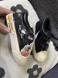 جاكيت جلد أطفال • مقاسات ١٠-٢٠ • توصيل السليمانية