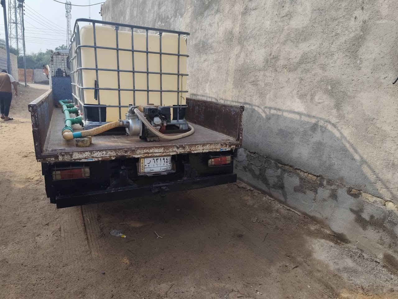 السلام عليكم كنتر تيوته مكينه بيها خيط بخار تايرات 80بلميه نضافتهن مكان السياره البصره القرنه الثغر السعر (25)وبيها مجال 
***********
‏‪0771 491 9327‬‏
