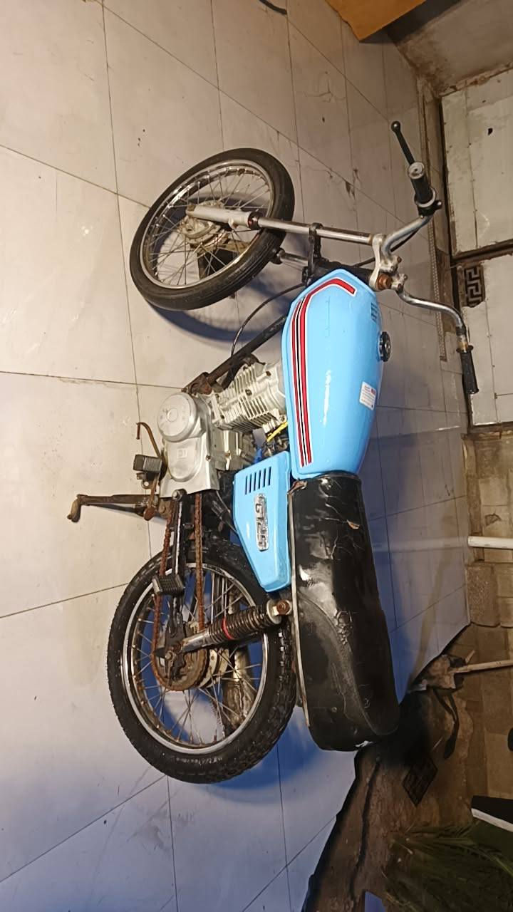 السلام عليكم دراجه إيراني للبيع ب350 وبيها مجال المكان البصره ابي الخصيب ***********
