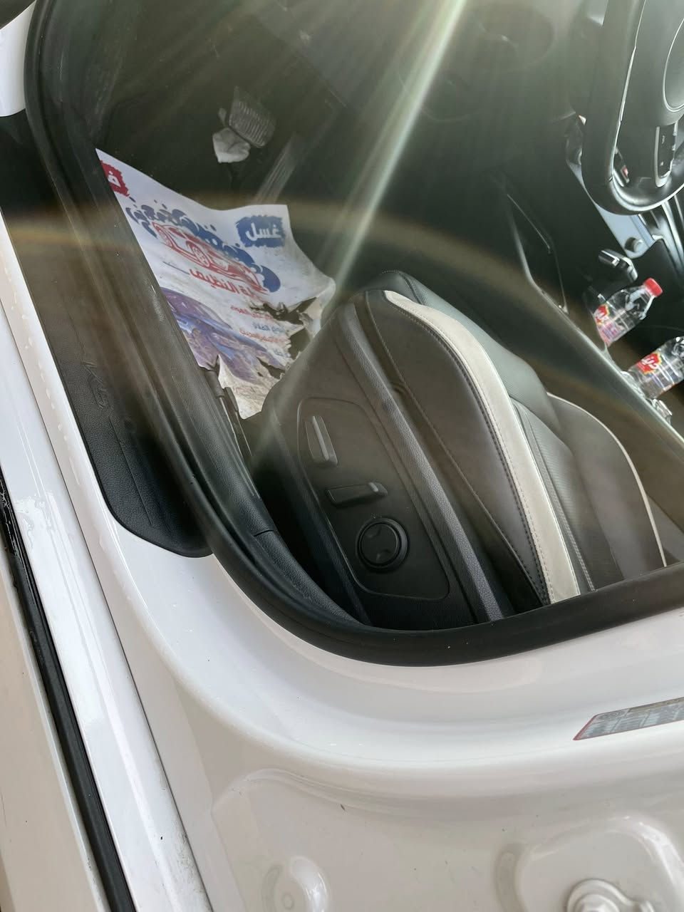 سلام عليكم 
للبيع | 2025 KIA K5 GT-Line

المسافة المقطوعة: 11200 ميل
الضرر: صبغ في الجاملغ الخلفي الأيمن
المحرّك: 2500cc
رقم بغداد
المواصفات:
 • فتحة سقف بانوراما
 • تشغيل بصمة
 • رادار أمامي
 • رادار جانبي (نقطة عمياء)
 • تحكمات مقاعد كهربائية
 • شاشة وسطية كبيرة
 • سايد بريك دكمة (Electronic Parking Brake)
 • تدفئة مقاعد
 • تدفئة ستيرن
 • نظام تثبيت السرعة
 • حساسات أمامية
 • كاميرا خلفية عالية الدقة
 • دخول ذكي
 • إضاءة خارجية LED

 مكان المدينة الصدر ***********
