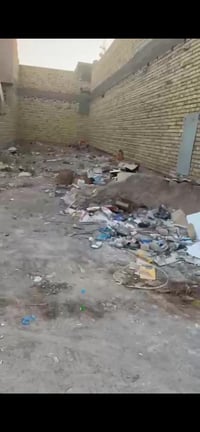 قرب محطة الواسطي • ١٠٠م • واجهة ٥م