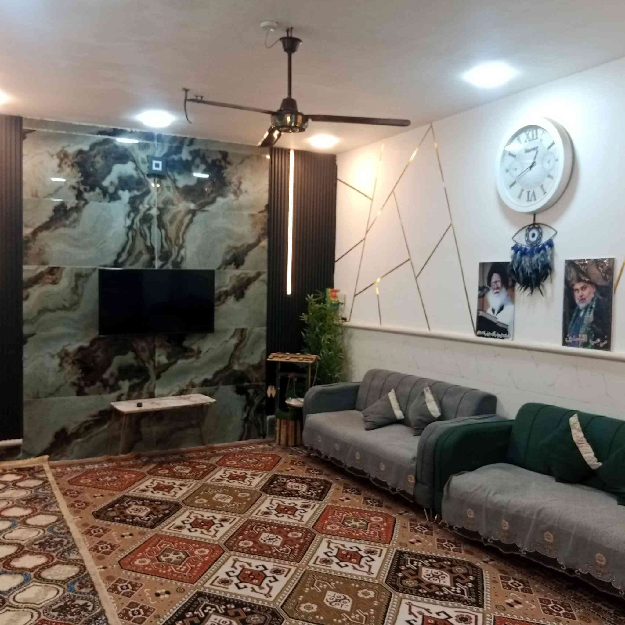 خ دار للبيع بغداد حي لبتول لزراعي مساحه 150متر ركن متوفر كافت لخدمات غرفه وصاله حمام مطبخ منور واستقبال للاستفسار اتصال واتساب ***********
