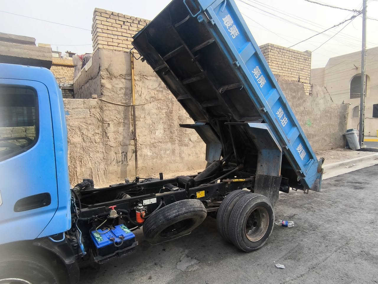 سلام عليكم تيوتا راس ثور فحل موديل 2001 لا تبخير لا تنقيص سنوية لل28 مكان بغداد ‏‪***********‬‏
