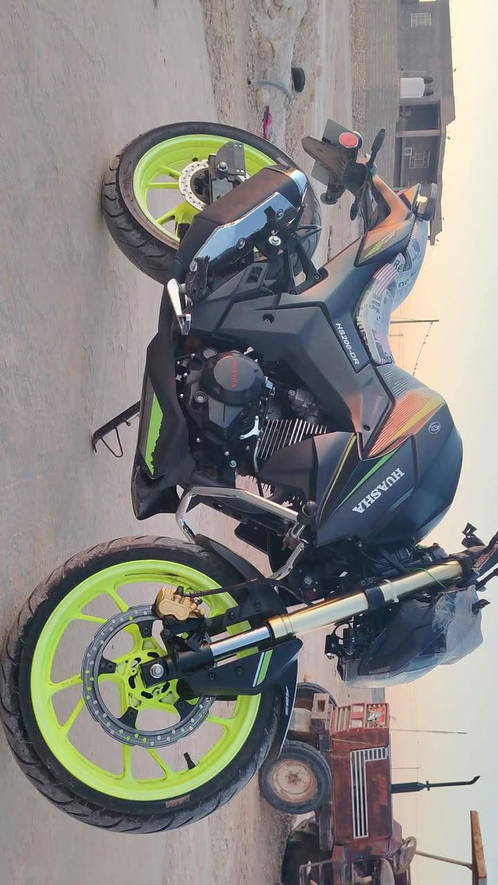 هايوشه.DRمحرم200. 6كير لماطور جديد نقص بس شاشه وشفقه وصينه عليهن وراح يصلن  سعر 1300 وبي مجال بسيط االمكان حديثه رقم صاحب دراجه ***********
