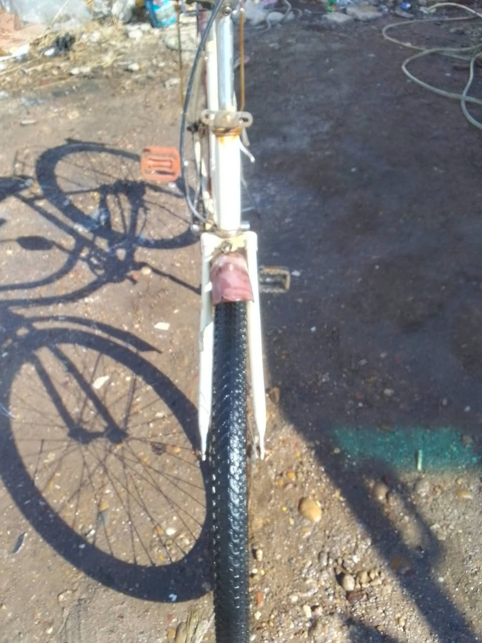 السلام عليكم بايسكل للبيع حجم 26 بناتي نضيف العنوان بغداد البياع الشرطة الخامسة السعر 35 وبيه مجال 
***********
