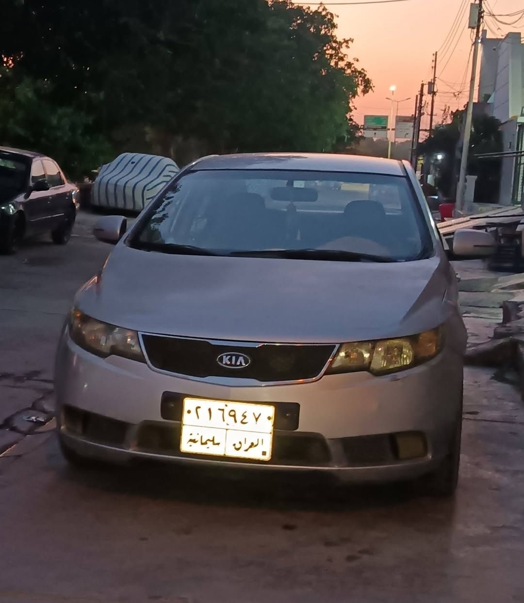 کیە مودیل2010 بۆ فروشتن
جوار پارجەی بۆیاخە مەکینەۆەگیری بی عەیبە
تبرید لەسەر سوج ڕەقم سەنەوی تازەیە ساڵیکی ماو

سعری67

***********
