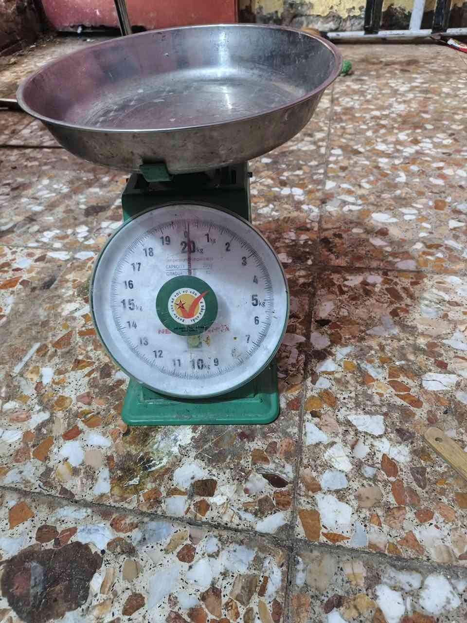 باسكلات عدد 2 مكينه خياطه ودفايه وحجله وميزان كل من وسعره المكان الهوير


**إذا كنت صاحب هذا الإعلان وتريد حذفه لأي سبب، رجاءا أرسل رسالة إلى الدعم الفني**