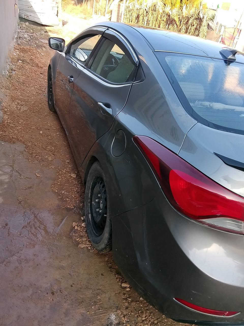 اللنترا امريكي 2016 رقم اربيل مكينه دوش 2000 سنويه جديده باسمي تحويل مباشر للاستفسار ***********
