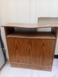 بلا ضرر • خلفية خشب • مقابل ملحق الغدير