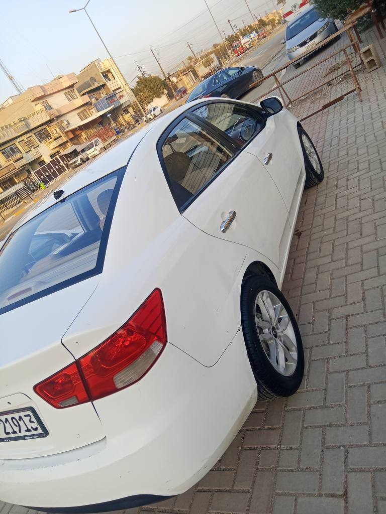 سيراتو 2009 محرك 2000 كير عادي بيها 5 قطع صبغ رقم اربيل بسمي محرك كير تخب تاير جديد مكاني بغداد الغزاليه *********** بغداد, العراق
