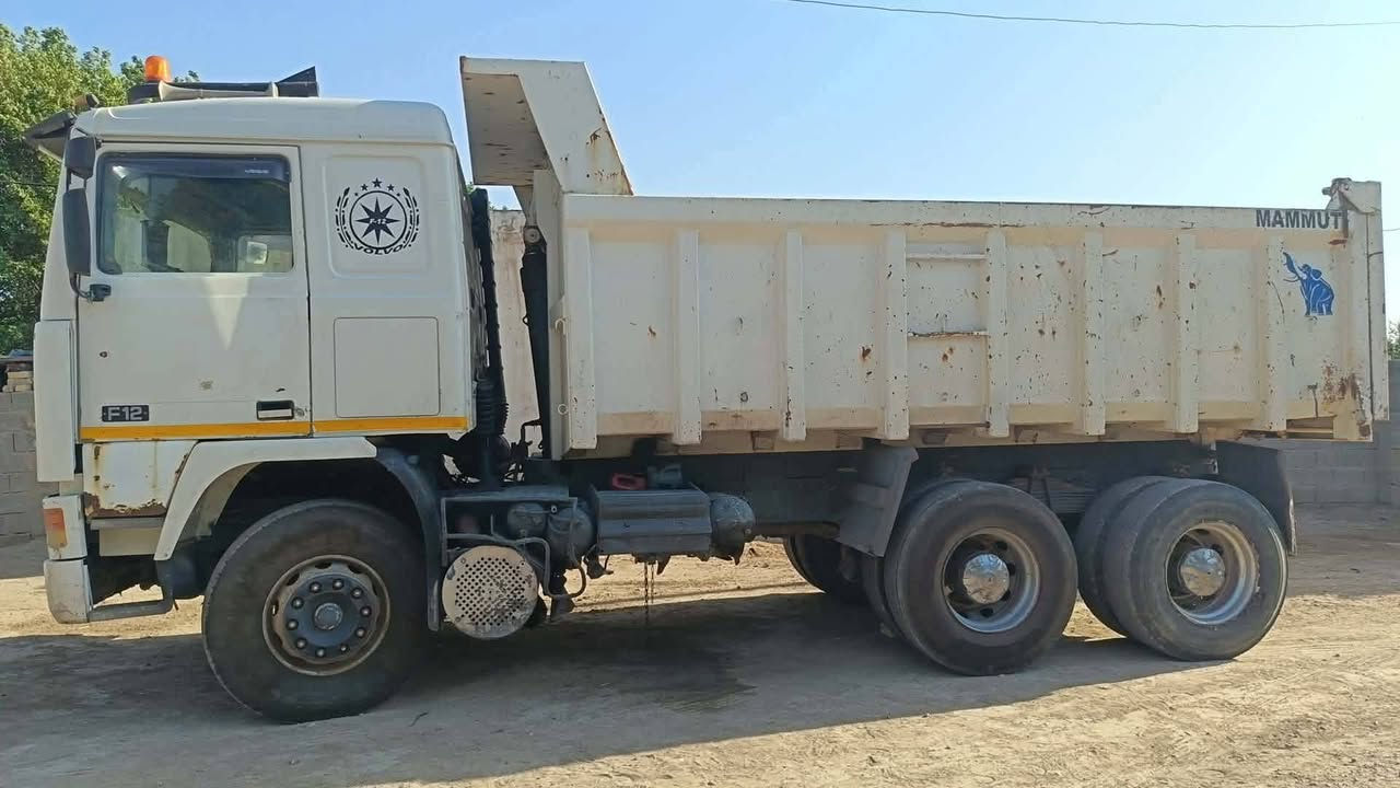 فالفو F12 مكفوله موديل 91   السعر الأتصال علرقم ***********-***********

