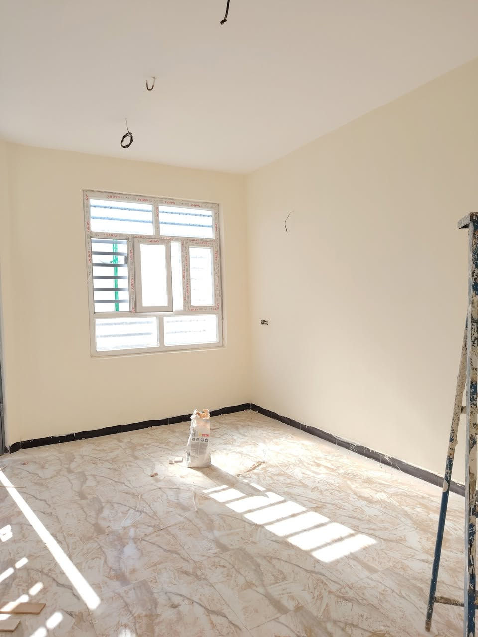 ((   الى اهلنا في الديوانية ترميم وصبغ البيوت والمحلات وعمل الديكورات وبأسعار مناسبة  )) #نضافة_العمل_شرطنا_الاول
1- تصليح الجدران البورك والاسمنت الداخلية والخارجية 
2- صبغ بجميع الاصباغ (( جوتن / بتك / ديلوكس / بلو / المرجان ))) وكل انواع الصبغ والمعاجين الديكورية
2- سحب معجون الجدران والجبسن بورد..
4- عمل السحبات الفلين والفوم والبورك
5- تشكيل المعاجين الديكورية (( فلفت / ستوكو / بلص)))
للعمل راسلوني على صفحة الفيس بوك او الواتساب ***********
الديوانية
