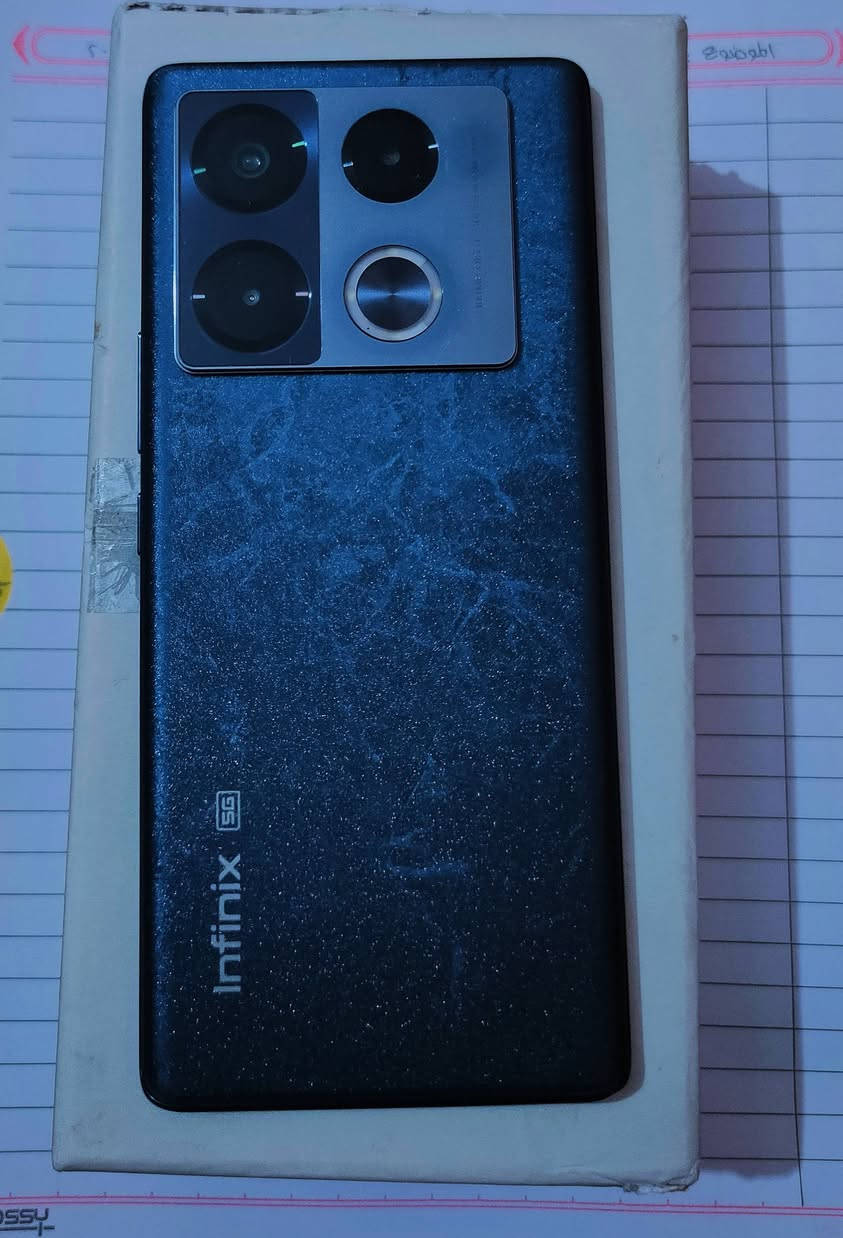 السلام عليكم  الجهاز للبيع او 
مراوس حسب القناعه
 نضافة الجهاز 100٪100
و السعر 220 وبي مجال 
 
Infinix Note 40 Pro 5G


**إذا كنت صاحب هذا الإعلان وتريد حذفه لأي سبب، رجاءا أرسل رسالة إلى الدعم الفني**