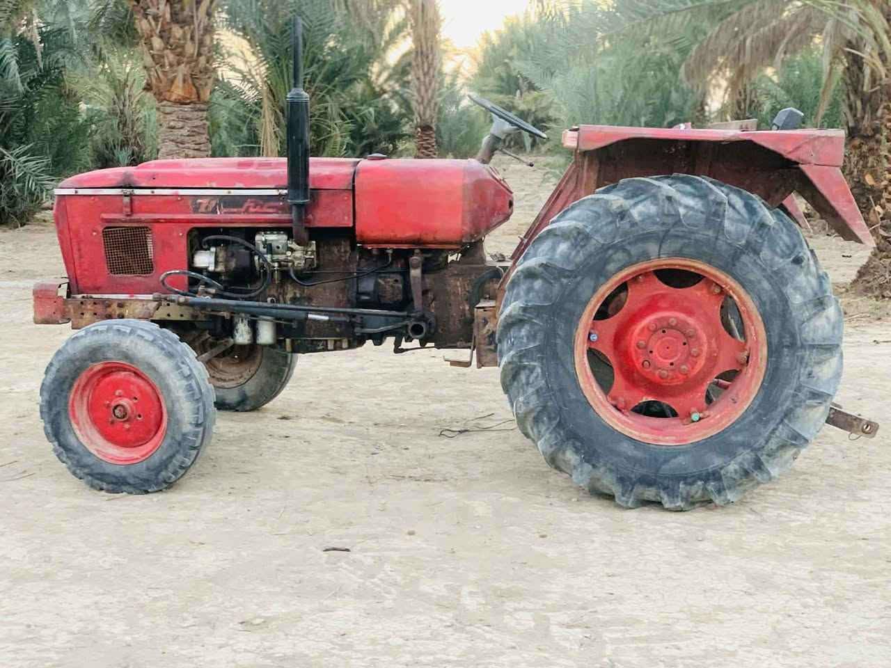 عنتر مديل 87 مكفولة كير محرك هيدروليكي بدون مكان شوملي سعر 3250////***********
