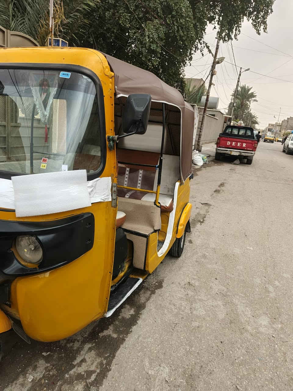 السلام عليكم تكتك 2019شهر 12 رقم وسنويه انكليزي كشر نضيفه العنوان الكماليه شارع المصرف السعر5800🥰
رقم***********
