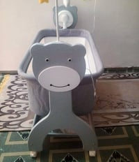 كاروك • سرير اطفال • سرير هزاز • كاروك كهربائي • سرير موسيقى • سرير بل...