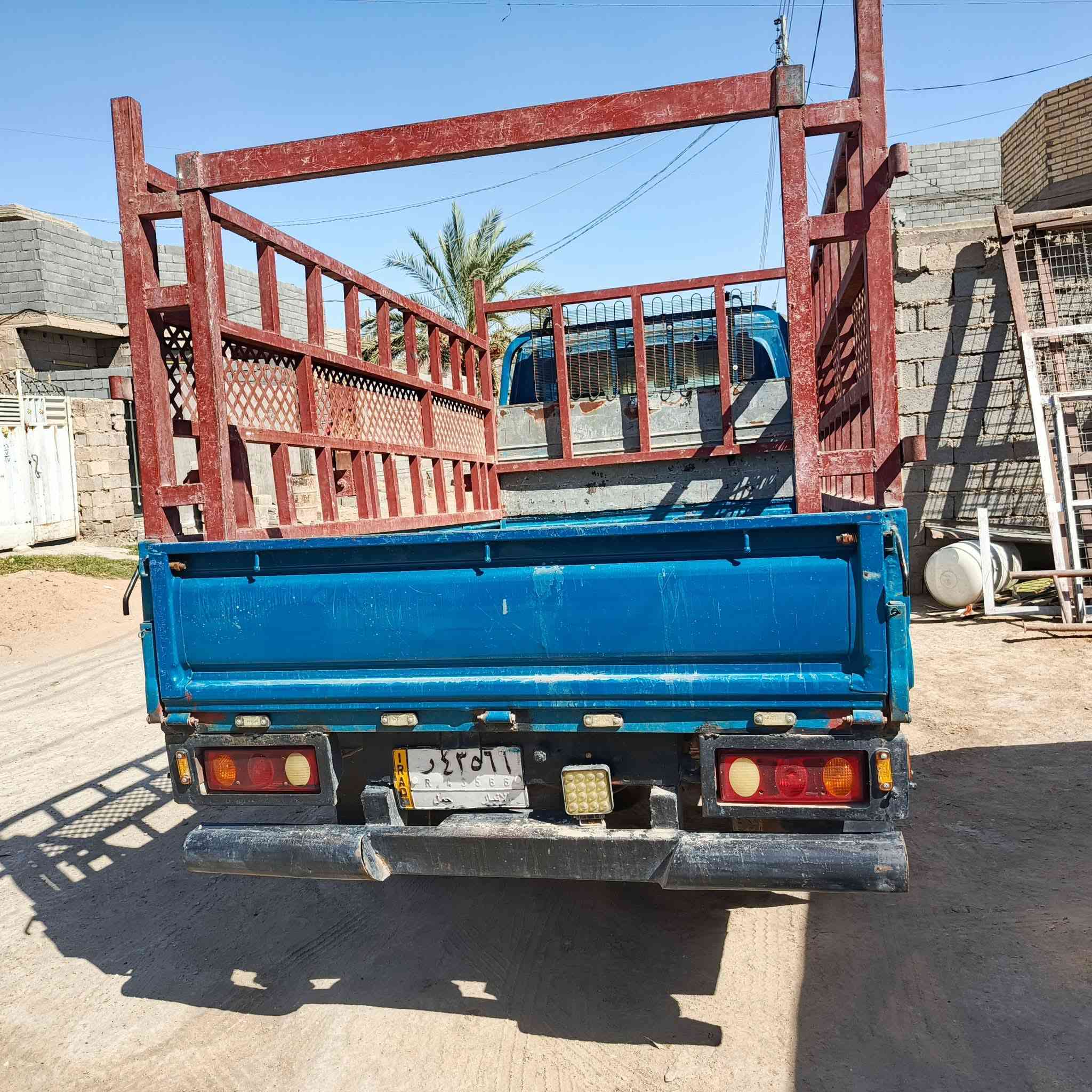 السلام عليكم
من رخصت مدير الكروب المحترم 

للبيع كيا فحل ٢٠٠١ انبار مشروع وطني المكان الفلوجه 

***********
***********
