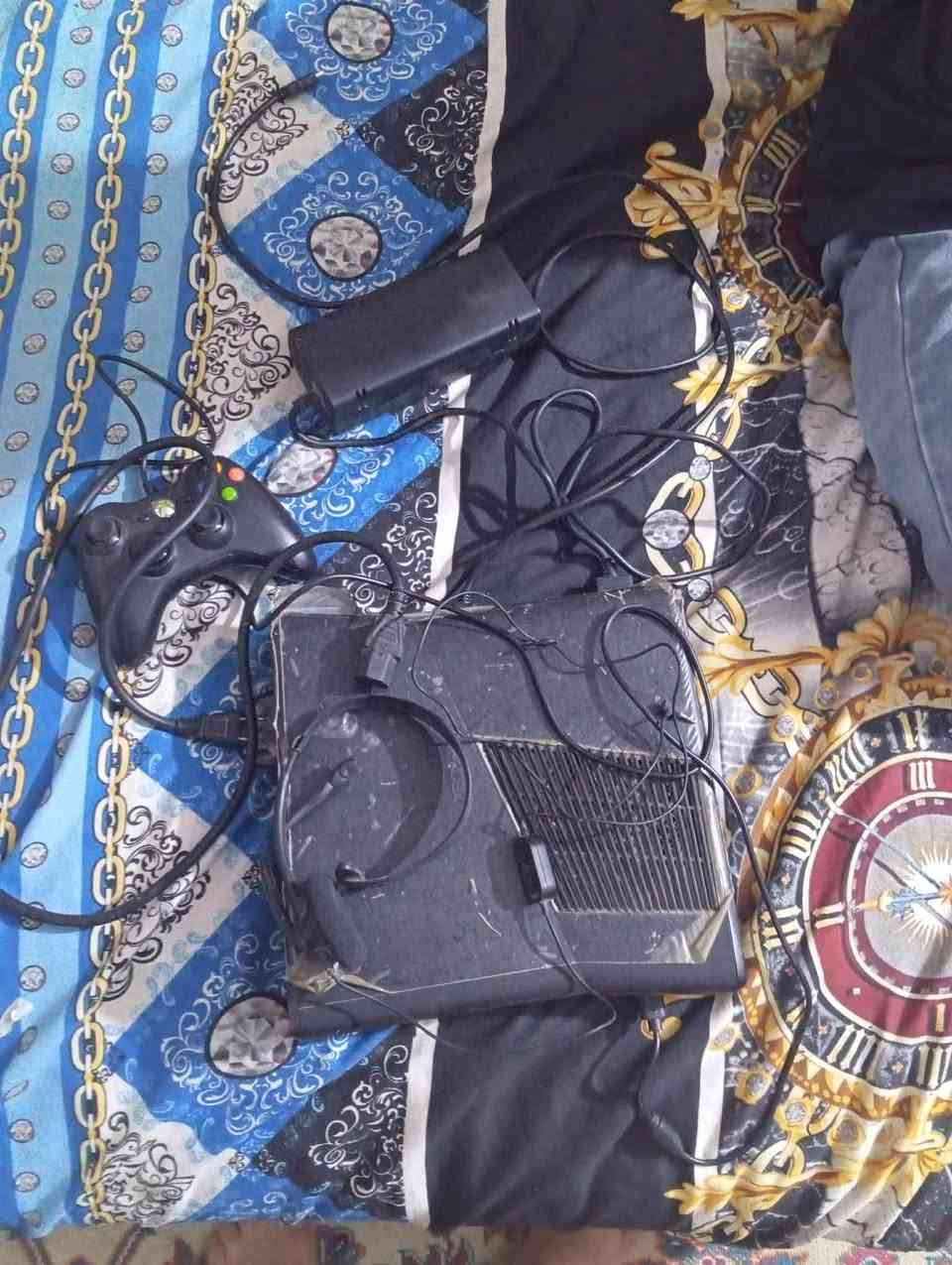 بلي اكس بوكس 360 نضيف وما مفتوح سعره120وبي مجال


**إذا كنت صاحب هذا الإعلان وتريد حذفه لأي سبب، رجاءا أرسل رسالة إلى الدعم الفني**