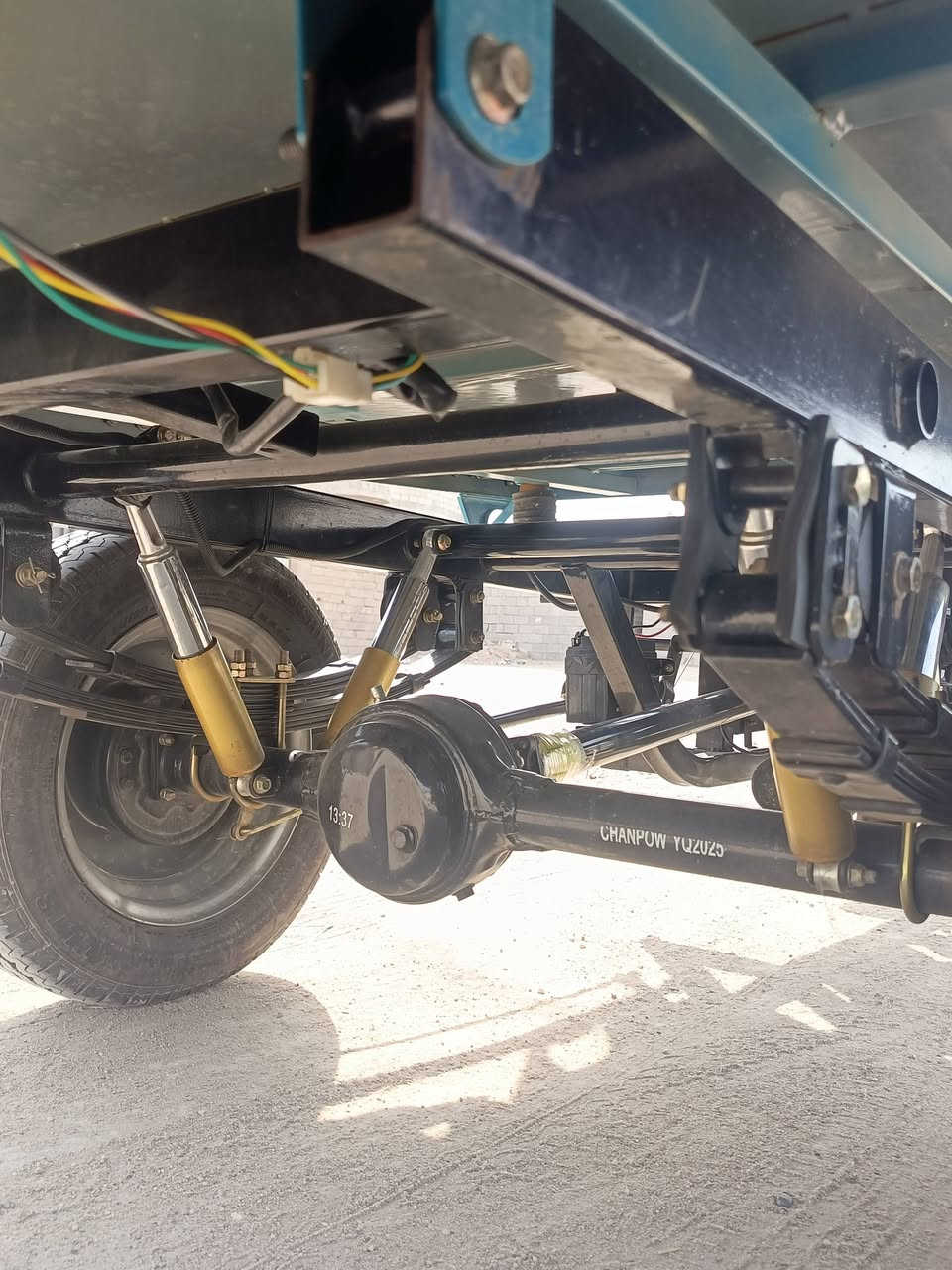 سلام عليكم ستوته للبيع رقم مكفوله مدور ثاني يوم سعر3250مكاني بصره زبير رقم***********
