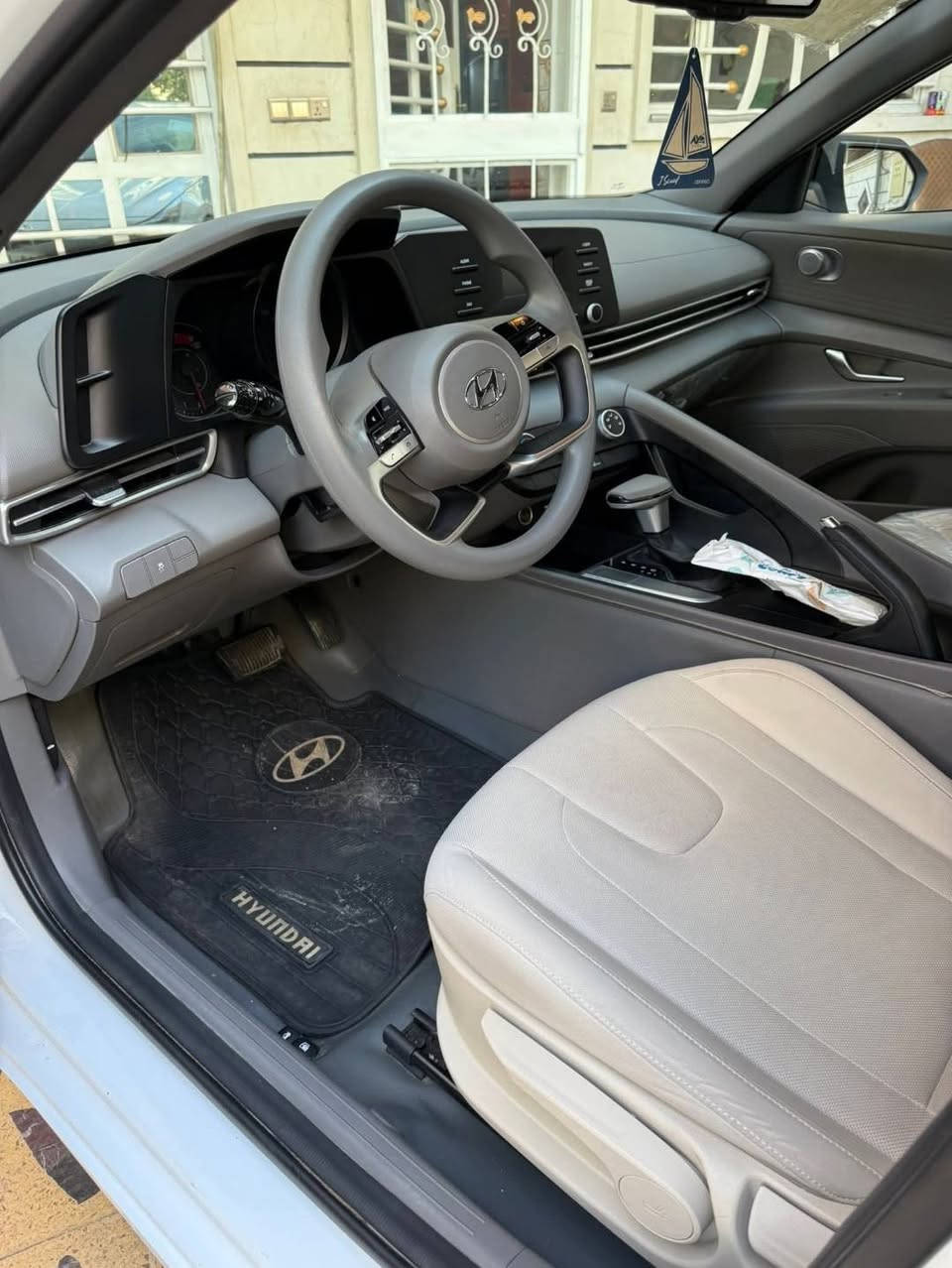 سلام عليكم النترا وارد خليجي اصل 
مديل ٢٠٢٢ مكينه ٢٠٠٠دوش 
كير اي تي المرغوب
سياره جاهزه وجديد ماناقصه شي
رقم معوقين مثنى راعيه خوش ولد معدل من سماوه
***********بصره البصرة, العراق
