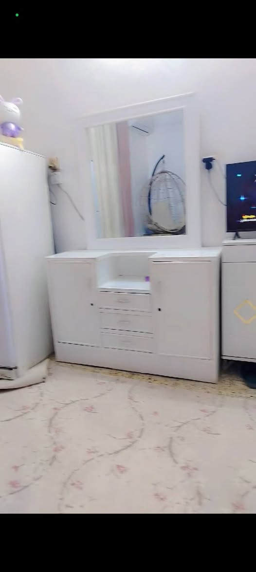 كنتور وميز وجربايه للبيع الاتصال ***********
