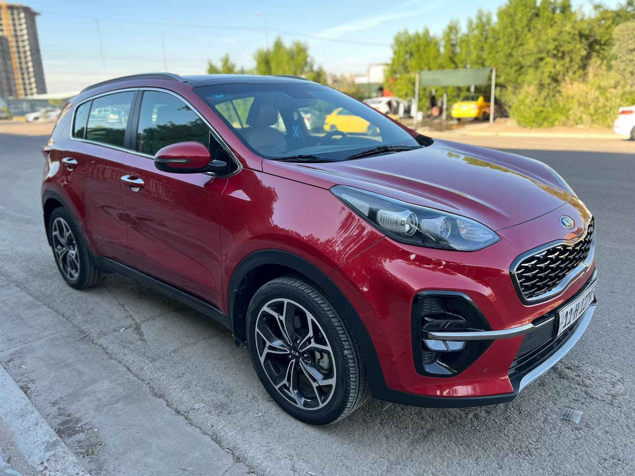 السلام عليكم وكل عام وانتم بخير 
سبورتج جيتي لاين 
للبيع او المراوس بكورلا كروس حصراً..!!!!

الموديل 2021 خليجية
 مكفولة من الصبغ و البارد و التبديل
المواصفات :
بانوراما
محرك 2000 دوش 
تشغيل بصمة + ابواب + تشغيل عن بعد
هاندبريك بصمة + اوتو هولد + مانع انزلاق + مانع انحدار + درايڤ مود
صندوگ كهرباء + ذكي 
شاشة چبيرة نڤكيشن + كاميرا داورة
تبريد بيانو + مناخي 
كراسي جلد + كراسي كهرباء 
شاحن وايرليس للهاتف
بگلايت لد + لد نهاري زينون + بروجكتر زينون 
8 ايرباك 
ستيرن حرف D
حساس امامي + حساس خلفي + حساس مطر + حساس لايت 
نظام ترحيب
تبريد قطعتين 
ويل كب چبير
رقم بغداد الجديد

 السعر 215 ورقة و بيها مجال بسيط
السيارة جداً نظيفة وجديدة بالعافية على الياخذها 
مكاني بغداد الشرطة الخامسة

للاستفسار : *********** متوفر تواصل اجتماعي
