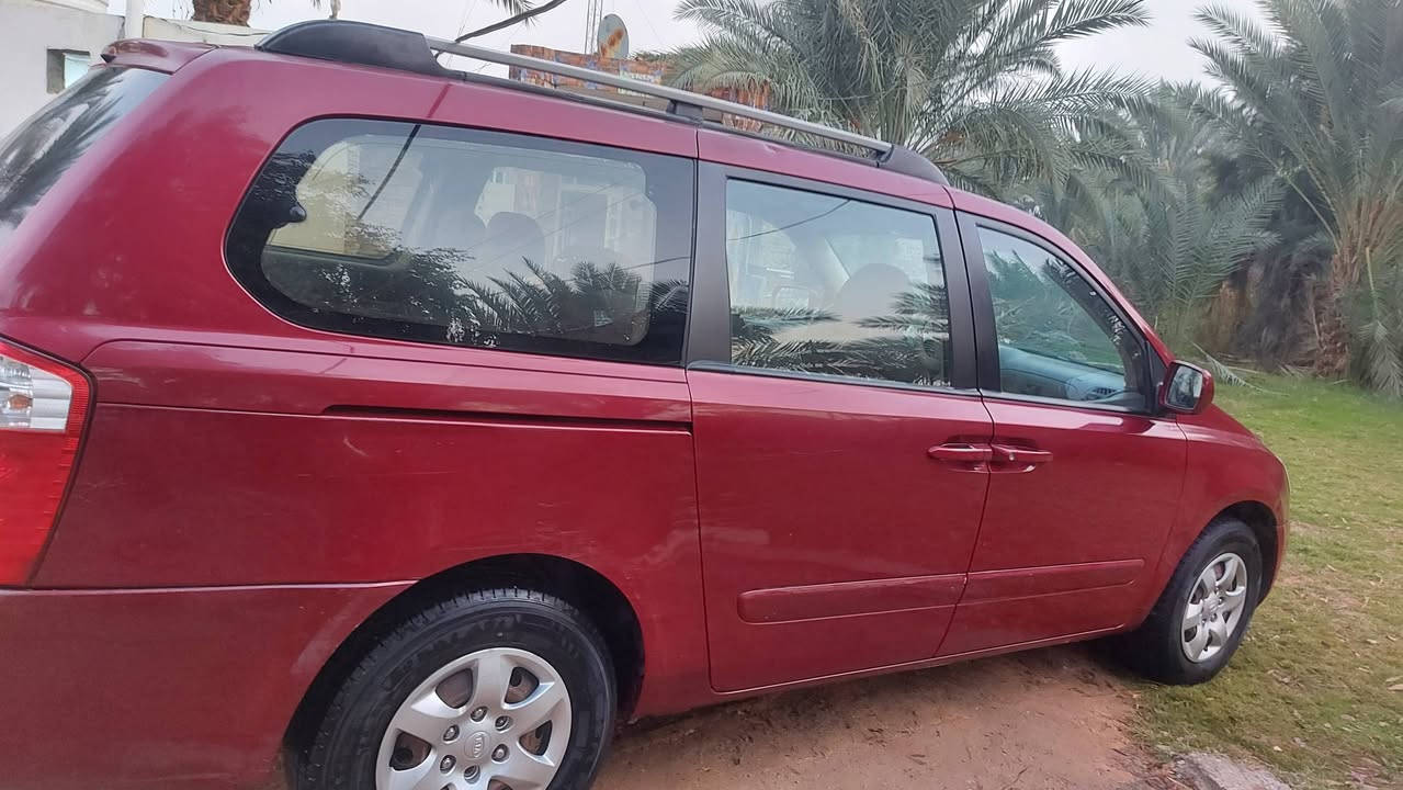 السلام عليكم
كية سيدونا للبيع مديل ٢٠٠٨مكفولة من الصبغ بيه بس البنيد مفتوح مبدلين مكينة كير مكينة حدادية تخم تاير جديد رقم انكليزي سنوية ال ٢٠٢٩
السعر ١٣٥وبيهة مجال مكان السياره الديوانية الحمزة الشرقي  استفسار اتصل ***********
