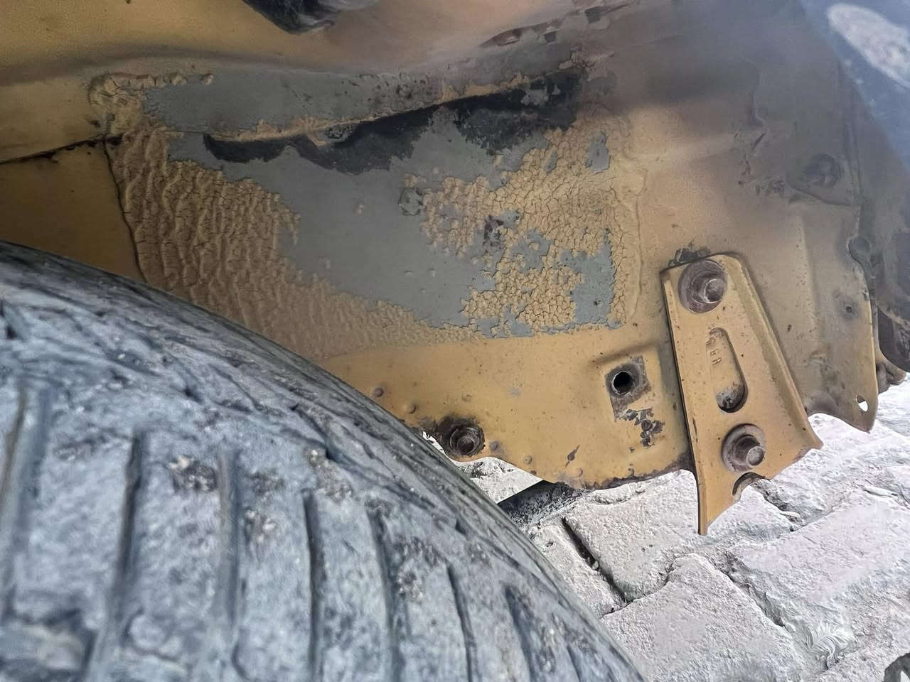 للبيع 2011 رقم بغداد انكليزي سنوية ل2030 هيئة ممطلوبة محرك وكير حلوات 
كهربائيات شغالة 
شواصي جدد ومصورهن 
الكشر كدام عينك تجي وتكلب 
سعر 22 وبيها مجال 
***********
